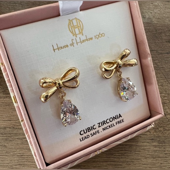 NWT ⚜️👑⚜️ House of Harlow Gold Bow Earrings with Pear shaped cubic zirconia - Picture 9 of 11